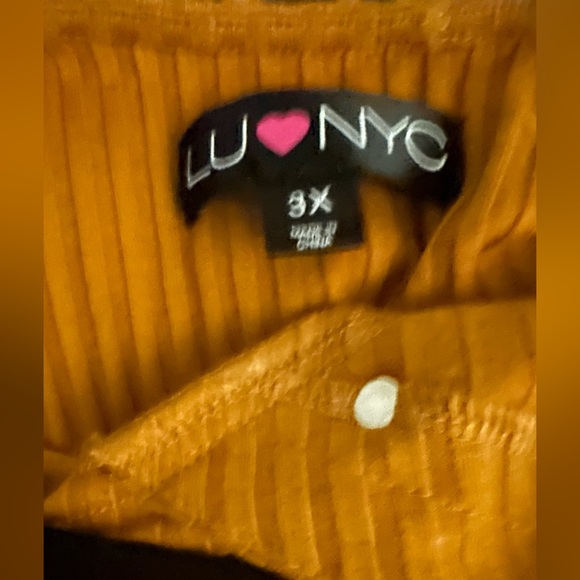 Ribbed dress with button detail Sz 3x - Picture 2 of 4